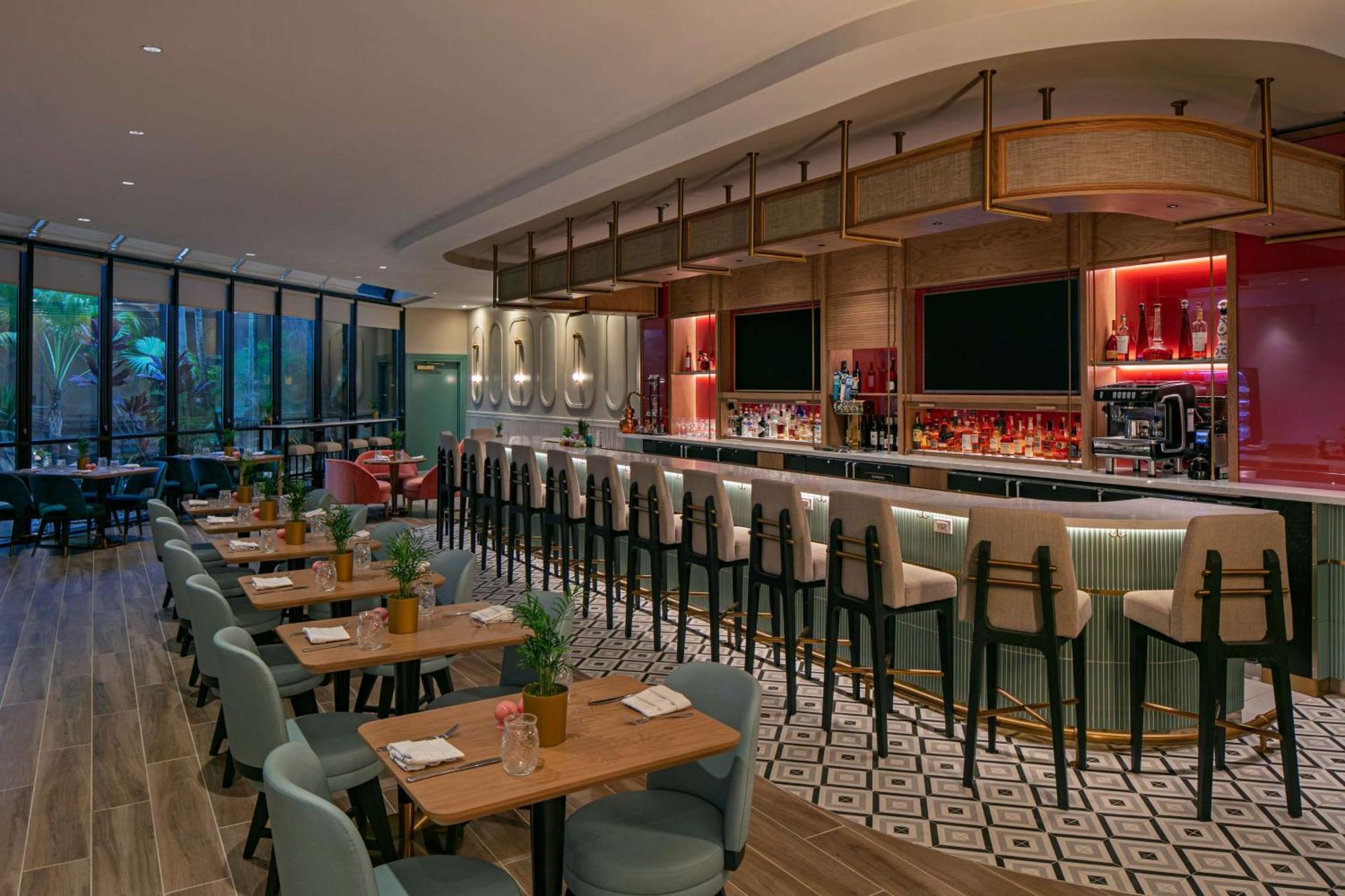 Отель Sonesta Miami Airport Экстерьер фото